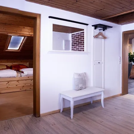 Pepi's Apartment