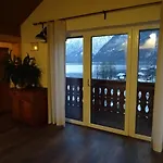 Pepi's * Χάλστατ